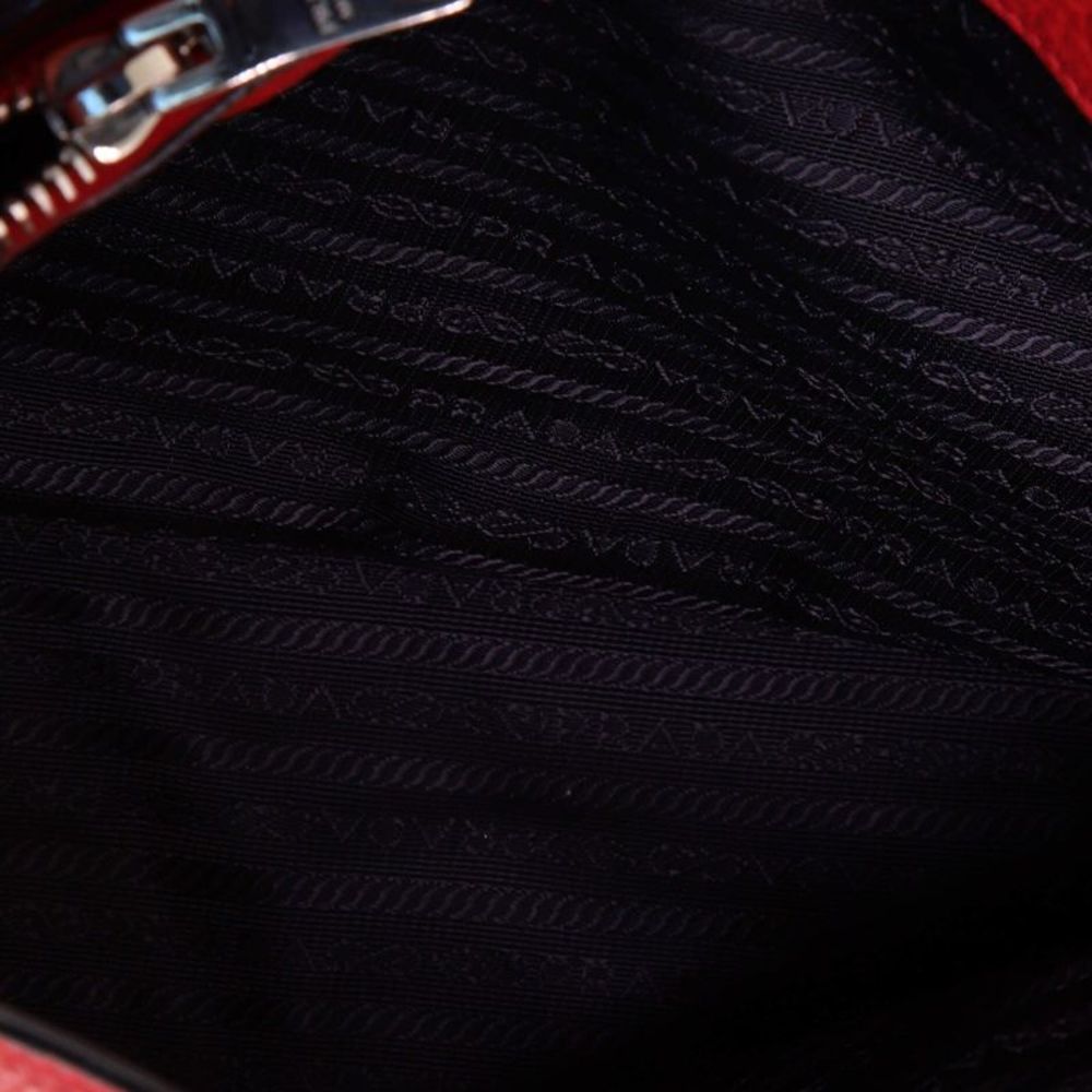 Prada Convertible Open Tote Vitello Daino Medium Red - Picture 5 of 10